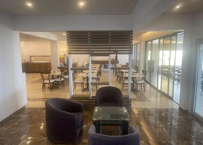 Penelope Beach Hotel Apts