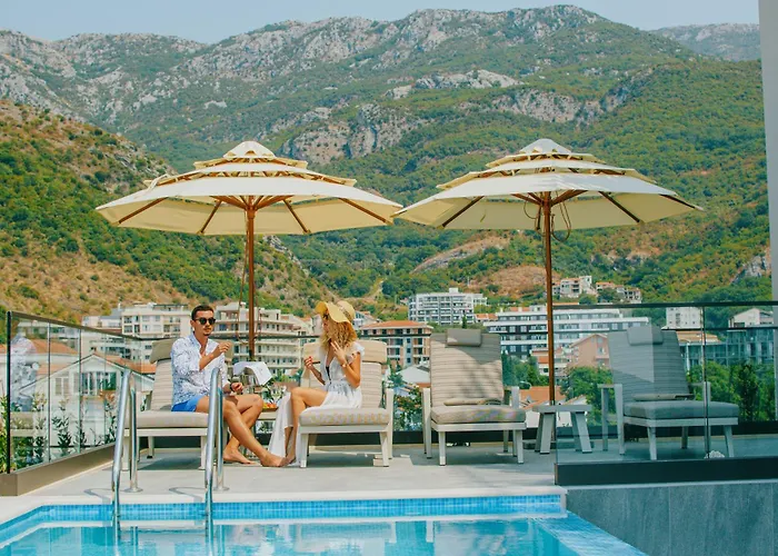 4-Sterne-Hotel: Katamare Hotel