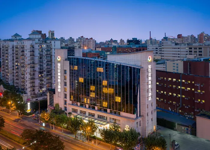 Gem Flower Hotel - North Bund