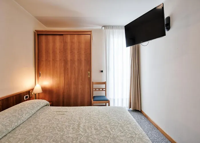 Hotel Flora