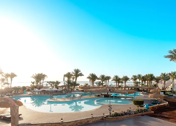Hotel Am Strand Protels Crystal Beach Resort