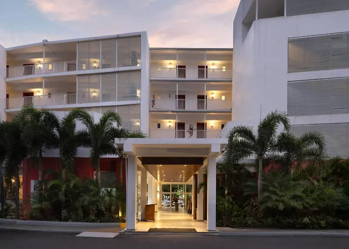 Haustierfreundliches Hotel: Grand Decameron Cornwall Beach, A Trademark All-Inclusive Resort