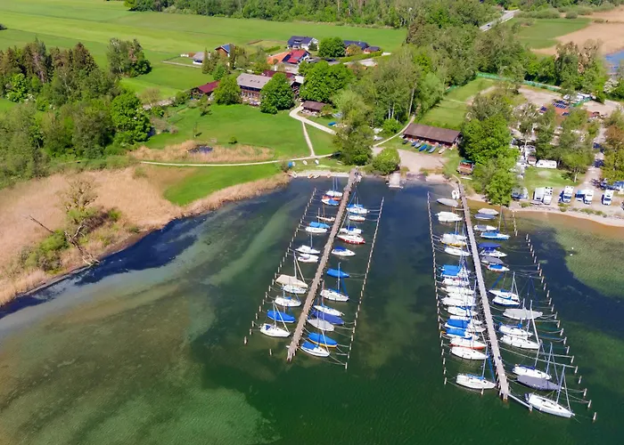 3 SterneHotel Zum Fischer Am See ***S
