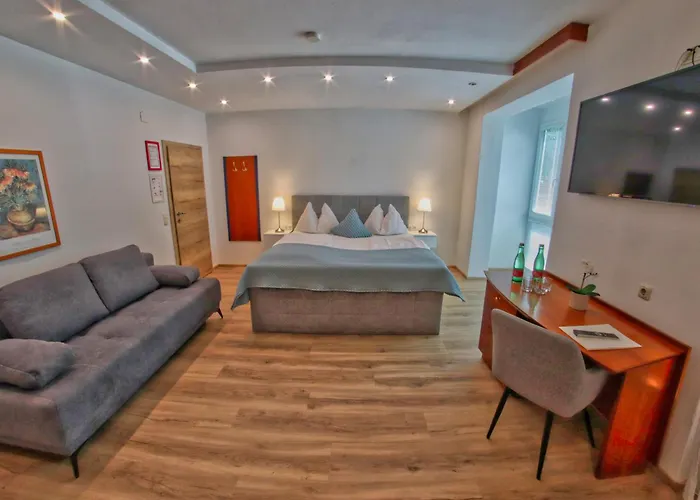 Haustierfreundliches Hotel: Promenaden-Strandhotel Marolt Haupthaus