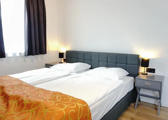 3-Sterne-Hotel: Hotel Astoria