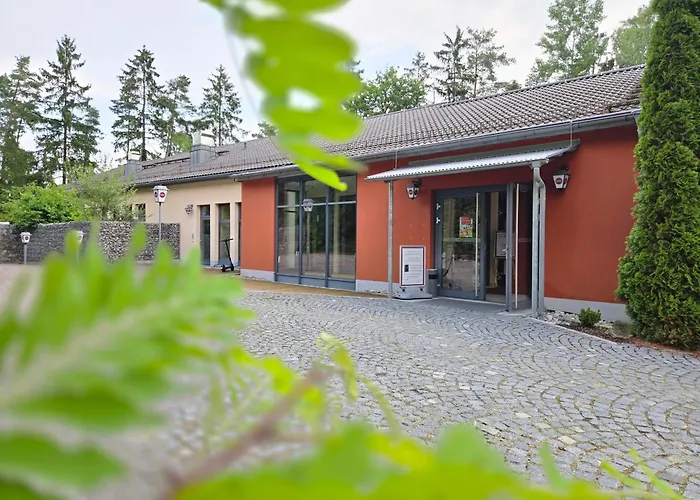 Resort: Landhotel-Neunburg