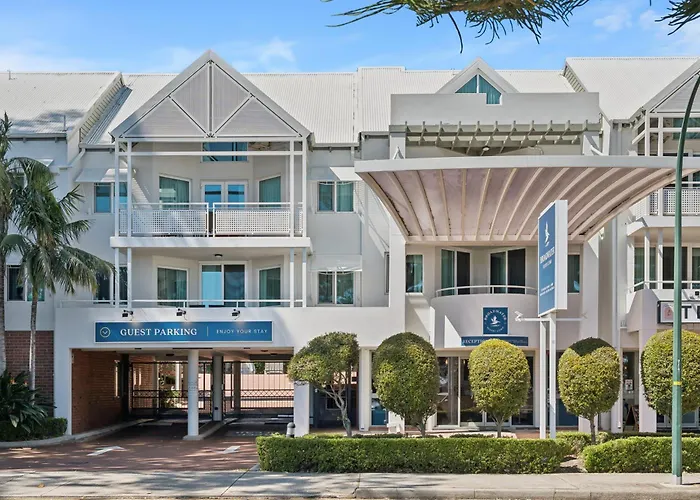 Broadwater Resort Como