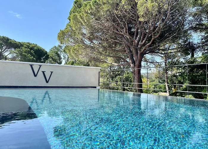 Ping Pong Hotel: Le Vallon De Valrugues Hotel Spa & Villas