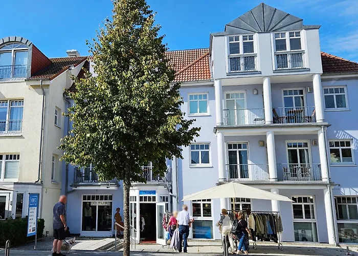 Ferienvermietung: Ferienwohnung Ostseeblick