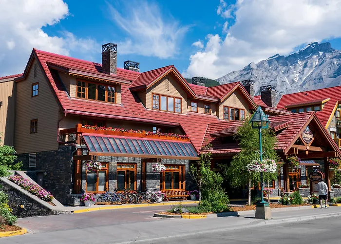  Banff Ptarmigan Inn