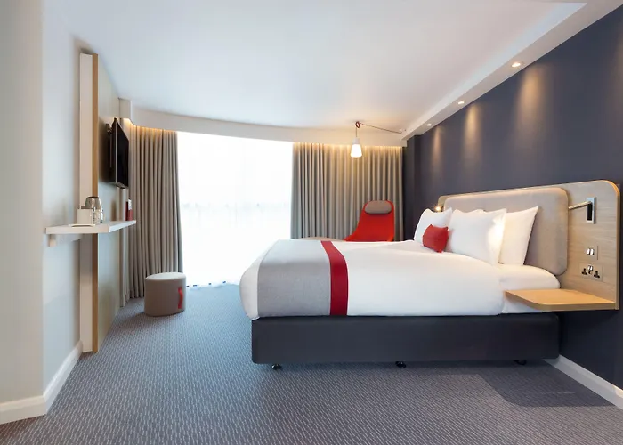 Holiday Inn Express Southwark By Ihg