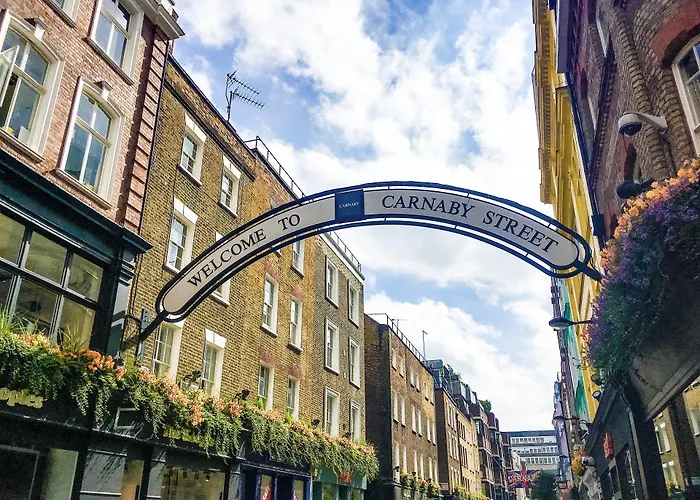 Holiday Inn Express Southwark By Ihg