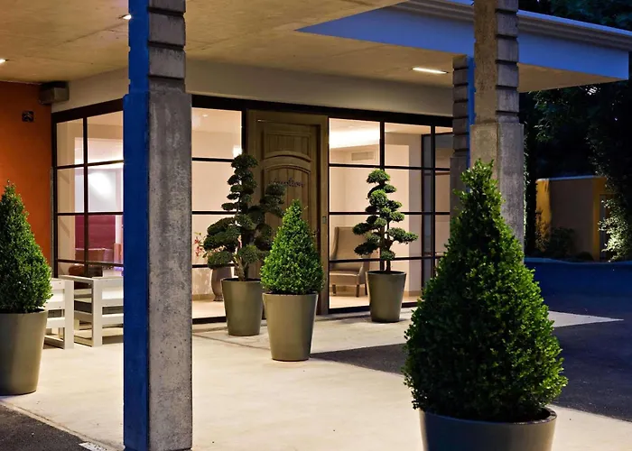 Romantisches Hotel: Best Western Plus Le Lavarin