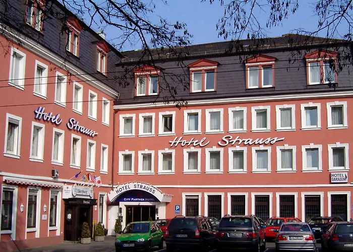 Partner Strauss