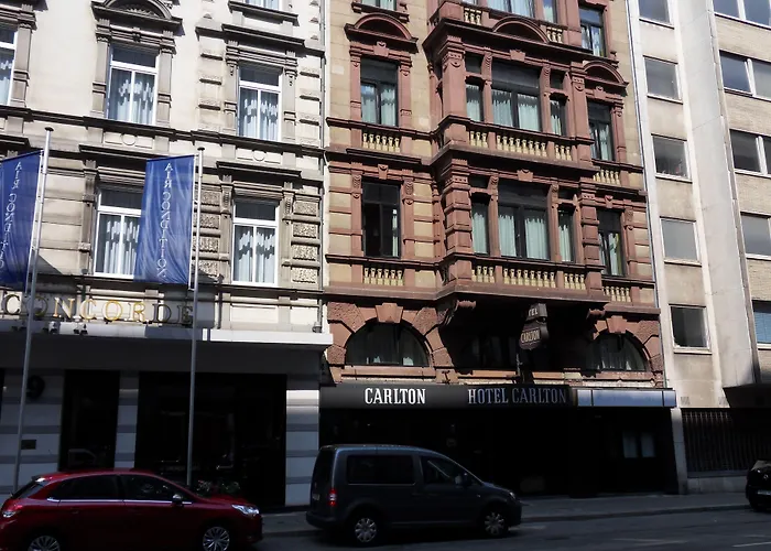 3-Sterne-Hotel: Carlton Hotel