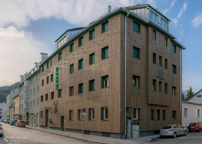 Jacuzzi-Hotel: Binders Budget City-Mountain Hotel