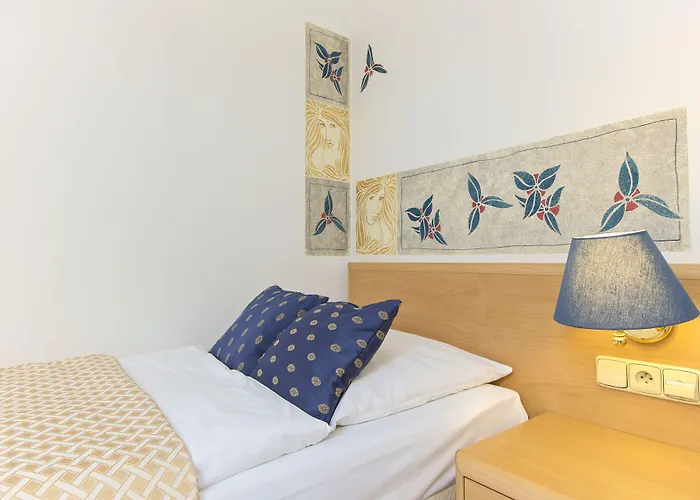 3-Sterne-Hotel: Hotel Tivoli Prague