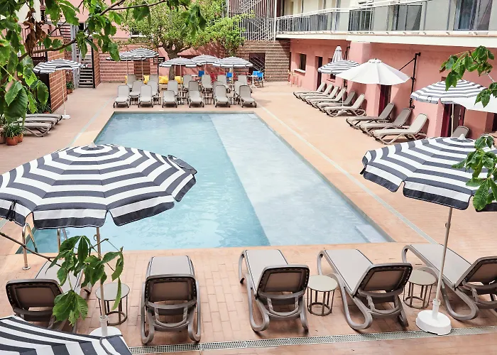 Lodge: Tent Lloret De Mar