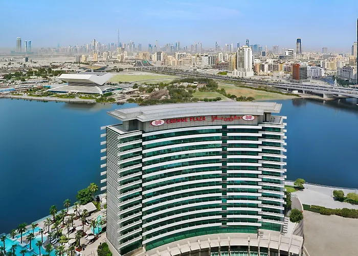 Crowne Plaza Festival City