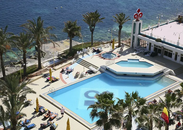 Qawra Palace Resort & Spa