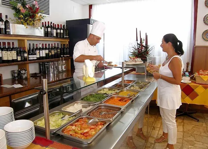 Hotel mit Pool: Hotel Nelson