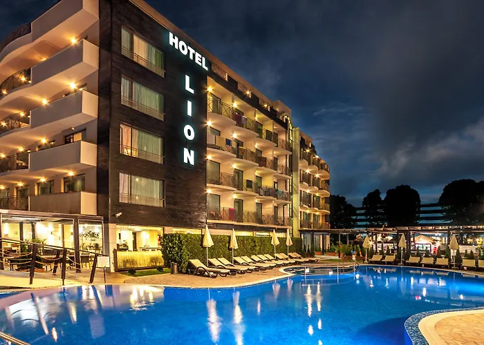 Hotel mit Pool: Lion Sunny Beach Hotel