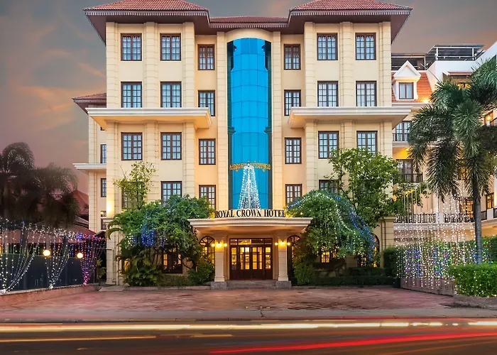 The Suite By Royal Crown Hotel
