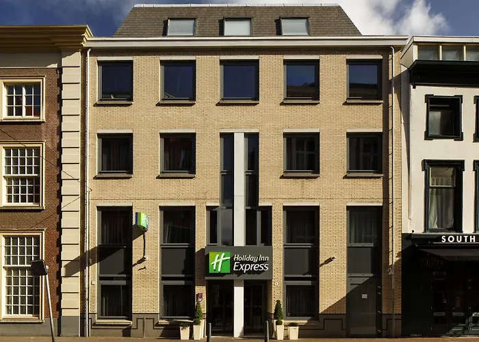 3-Sterne-Hotel: Holiday Inn Express The Hague - Parliament By Ihg