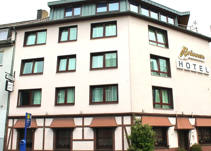 3-Sterne-Hotel: Brunnen Hotel