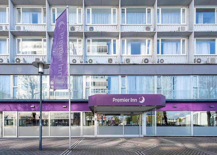 Hotel nahe Flughafen: Premier Inn Saarbrücken City Centre