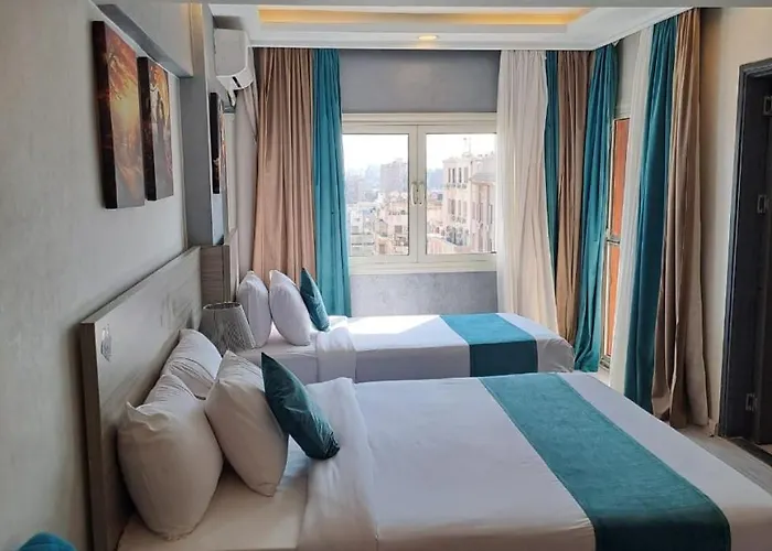 Hotel mit Pool: Mar Charbel Hotel Cairo