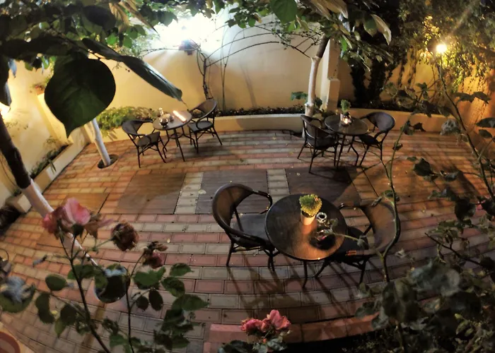 B&B: Ottoman'S Pearl Hotel