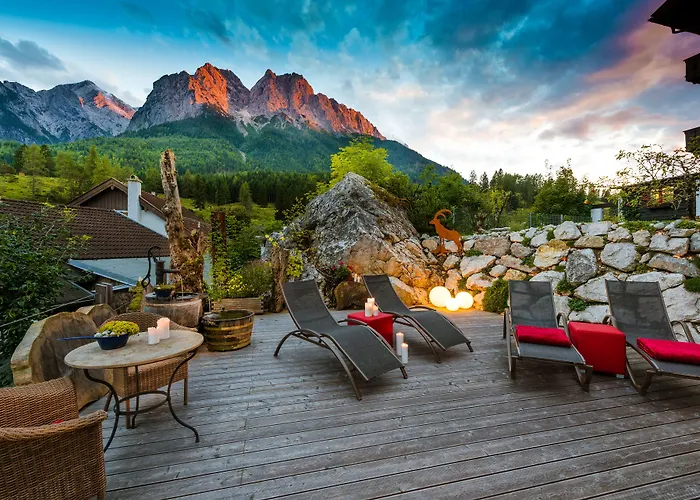 Bayern Resort - Adults Only - Mit Zugspitzblick - Eibsee-Nähe - Wellnessbereich - Naturpool Im Sommer