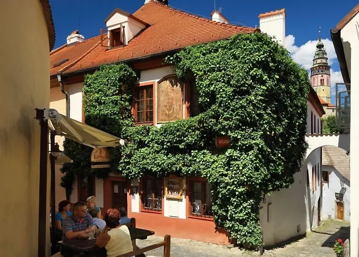 Ferienvermietung: Castle View Apartments