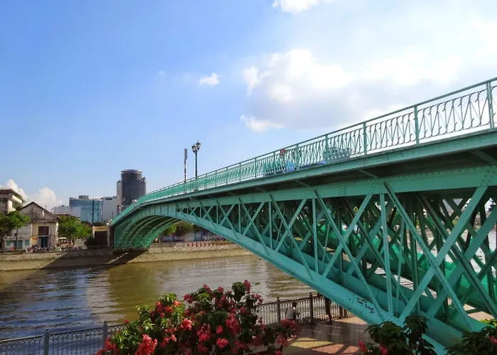 Familienhotel: Triple E Hotel Fine Art Museum