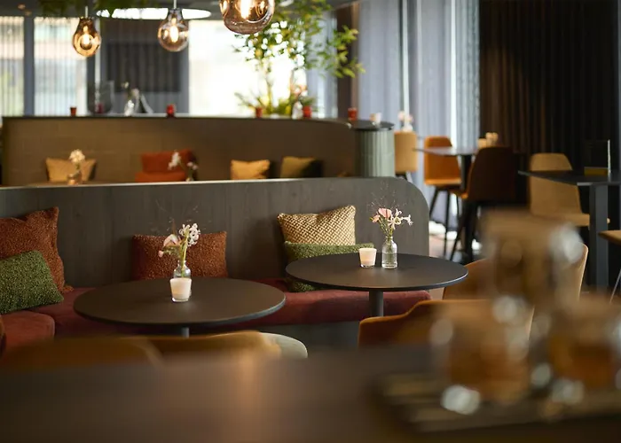 4 Sterne Hotels Radisson Blu