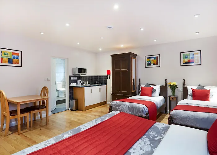 Gästehaus: Conifers Guest House