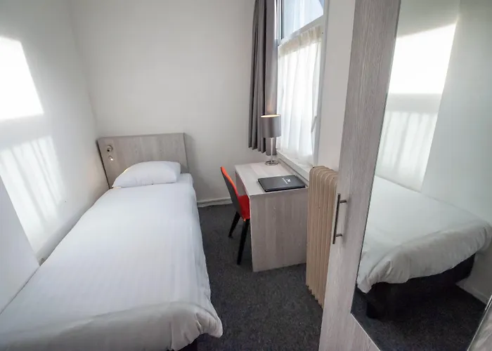 Hotel Crown