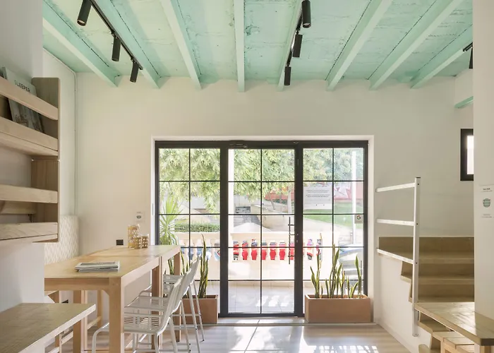 Herberge: Forenna Hostel (Adults Only)