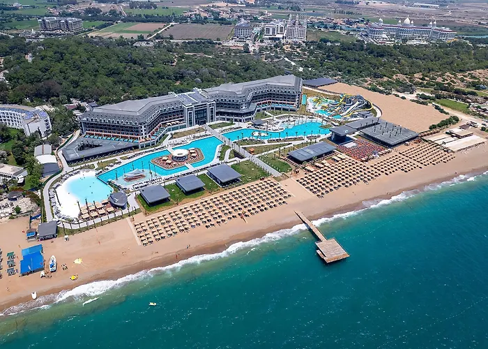 5-Sterne-Hotel: Lago Hotel