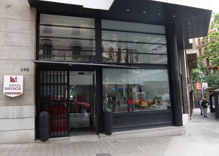 Hotel Medicis