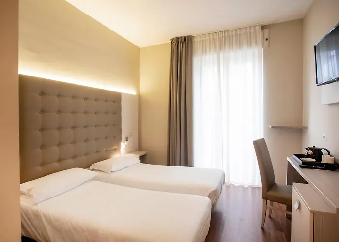 3-Sterne-Hotel: Primavera