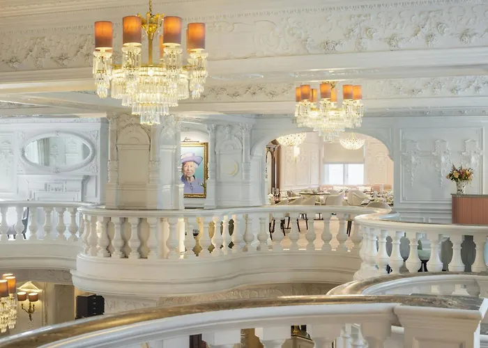 St. Ermin'S Hotel, Autograph Collection