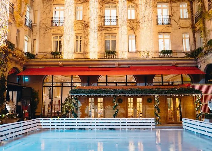 Jacuzzi-Hotel: Hotel Plaza Athenee - Dorchester Collection