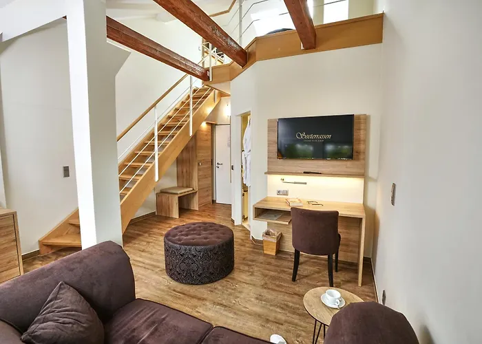 Lounge- Seeterrassen