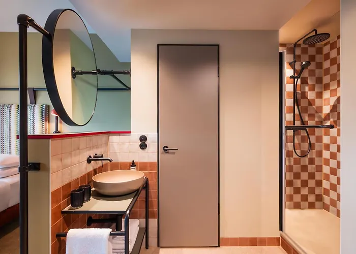 Me And All Hotel Berlin East Side, By Hyatt