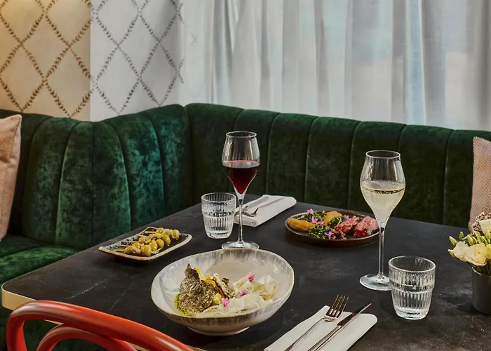 Gästehaus: Nh Collection Paris Ponthieu Champs-Elysees