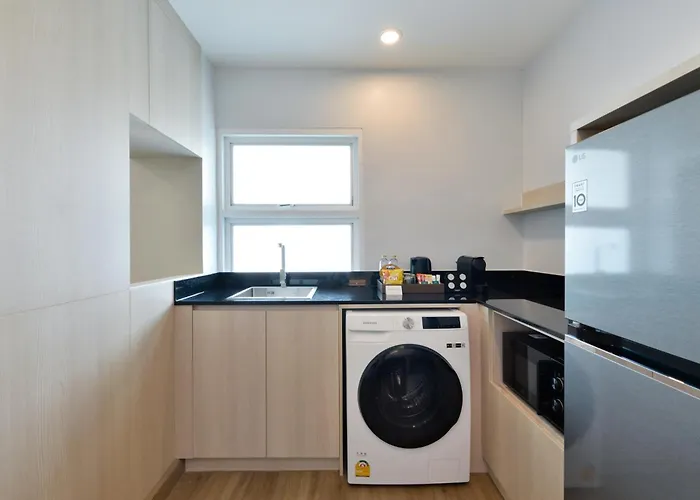 Centre Point Plus Hotel Pratunam