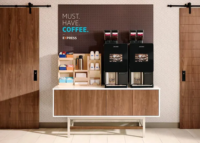 Holiday Inn Express Louisville Northeast By Ihg