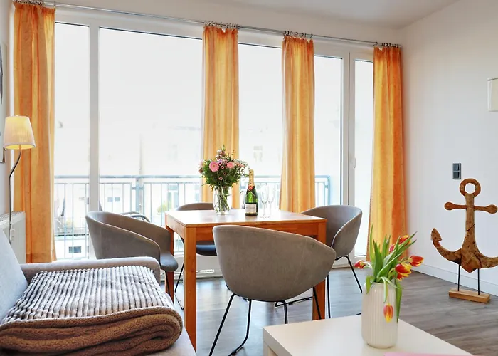 3 SterneHotel Eicher Ferienwohnungen Warnemünde
